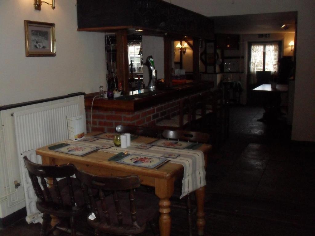 White Hart Hotel By Greene King Inns Braintree Exteriör bild